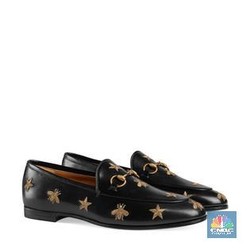 Ini Black Leather Bee Loafers yang Ramai Dibicarakan Warganet