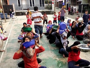 30 Ide Lomba 17 Agustus untuk Ibu-ibu, Dijamin Bikin Ketawa Satu Kampung!