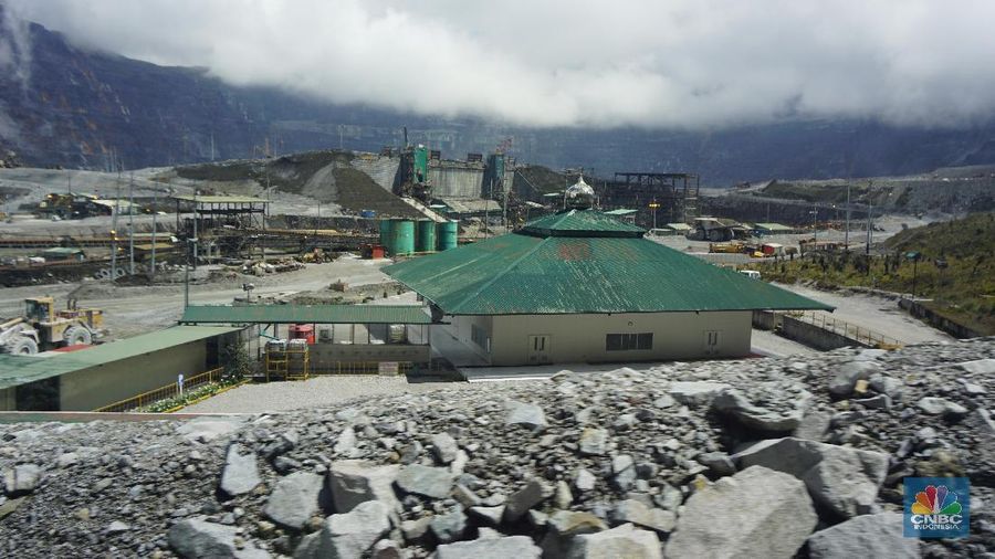 Aktivitas di tambang Grasberg open pit masih berlangsung. Operasi penambangan ditargetkan akan dihentikan pada area open pit pada triwulan III-2019.