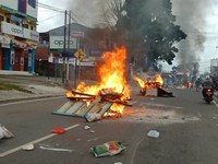 Massa Rusak Bandara, Penerbangan Sempat Ditunda ke Sorong