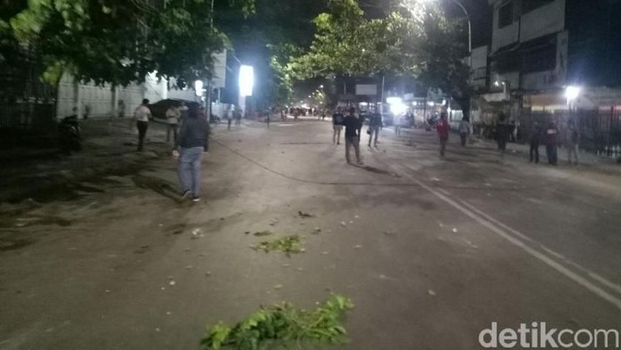 Kericuhan terjadi Kota Makassar, Sulawesi Selatan, Senin (19/8/2019) petang.