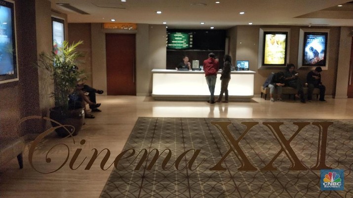 Bioskop jaringan XXI yang berada di kawasan Taman Ismail Marzuki (TIM), Jakarta, akan berhenti beroperasi mulai Senin (19/8) besok. Rencananya, bangunan bioskop XXI ini masuk dalam proyek revitalisasi TIM. (CNBC Indonesia/Andrean Kristianto)