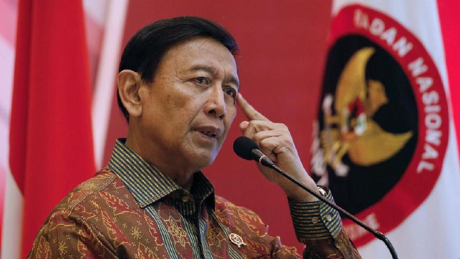 Wiranto memimpin rapat koordinasi membahas situasi terkini di Papua dan Papua Barat di kantor Kemenko Polhukam, Jakarta, Senin (19/8/2019)