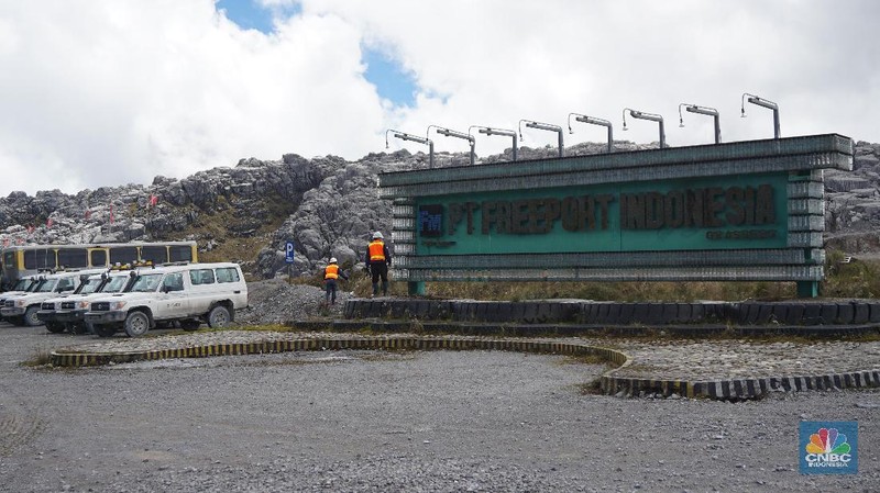 Aktivitas di tambang Grasberg open pit masih berlangsung. Operasi penambangan ditargetkan akan dihentikan pada area open pit pada triwulan III-2019.