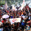 Ratusan Driver Taksi Online Protes Perluasan Ganjil-Genap