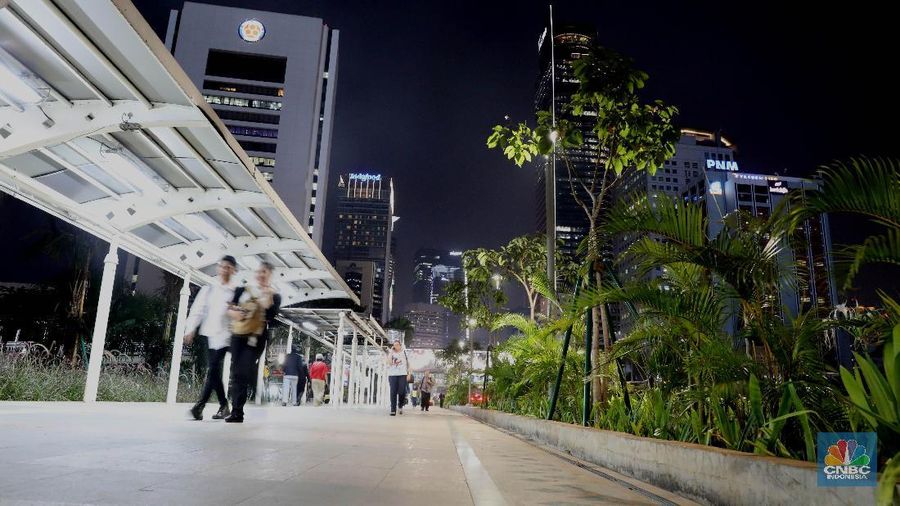 Taman spot budaya menjadi tempat interaksi yang baru bagi seluruh masyarakat Jakarta.