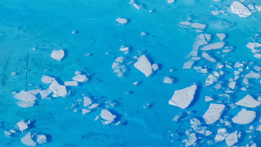 AS tertarik membeli Greenland karena letaknya yang strategis. selain itu, wilayah ini kaya akan sumber daya alam mineral.