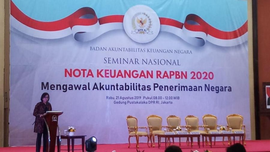 Kondisi ekonomi global diselimuti awan hitam. Perang dagang, currency war, hingga resesi dan bahkan krisis ekonomi di negara seperti Argentina.