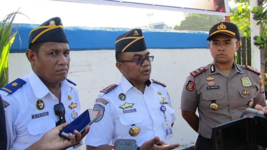 2 Kapal Pelni Tujuan Sorong Sempat Tertahan Semalam di Laut