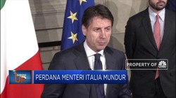 Dihadang Mosi Tidak Percaya, PM Italia Mundur