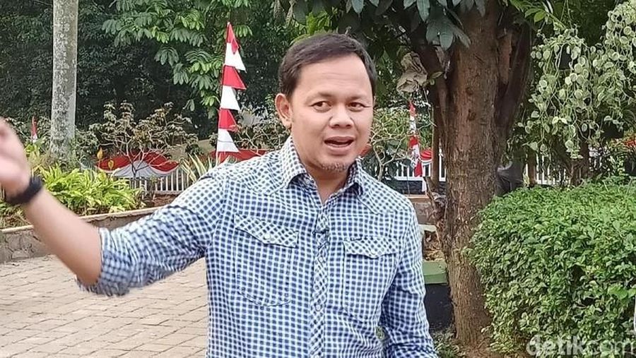 Bima Arya dikabarkan positif terinfeksi virus corona.