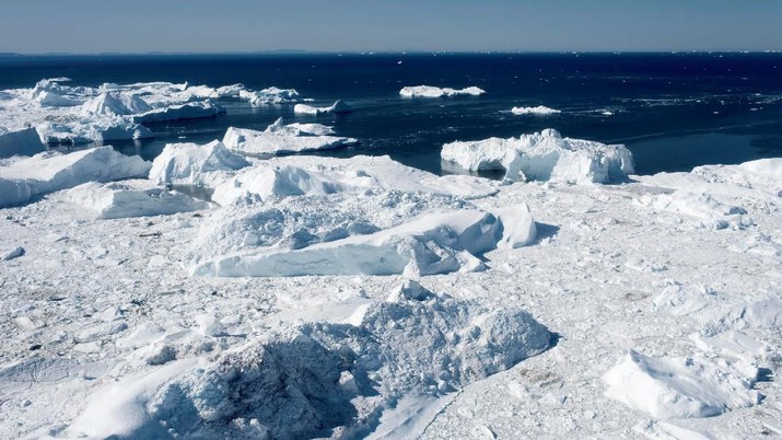 Greenland Ilulissat, icefjord which is on the list of UNESCO World Heritage is seen in western Greenland, Denmark July 15, 2015. Picture taken July 15, 2015. Ritzau Scanpix/Linda Kastrup via REUTERS ATTENTION EDITORS - THIS IMAGE WAS PROVIDED BY A THIRD PARTY. DENMARK OUT.
