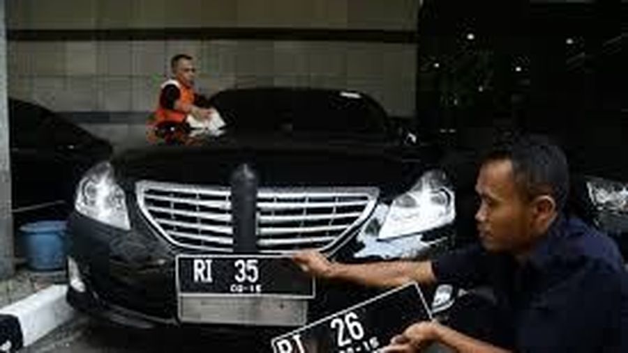Kementerian Sekretariat Negara sudah menuntaskan pengadaan mobil dinas menteri untuk pemerintahan Presiden Joko Widodo.