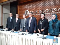BI Pangkas Bunga Acuan, Saham Bank BUKU IV Berbalik Menguat