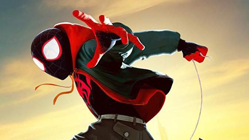 Berbagai perubahan pemeran dan kostum Spider-Man dari masa ke masa.