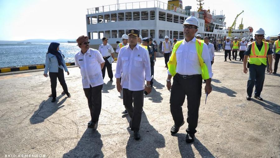 Penyelenggaraan tol laut masih menyisakan pekerjaan rumah.