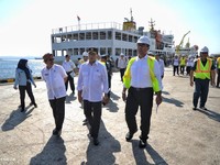 Wah, Muatan Balik Kapal Tol Laut Jokowi Masih Sering Kosong