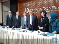 Bunga Acuan BI Turun, Apa Dampaknya ke Rupiah?