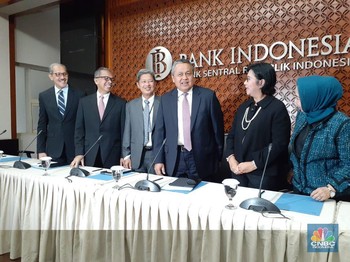 Bunga Acuan BI Turun, Apa Dampaknya ke Rupiah?