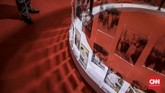 Pada kegiatan ini dipamerkan 400 arsip foto, 134 arsip tekstual, dan 10 arsip film yang semuanya bebas diakses pengunjung.(CNN Indonesia/Bisma Septalisma)