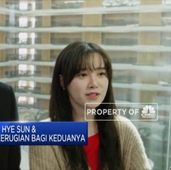 Outfit Red Velvet Dituding Jiplak Karya Desainer New York