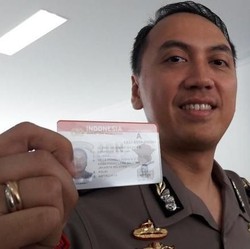 Polri Bakal Keluarkan SIM Sakti, Bisa Simpan Uang Juga!
