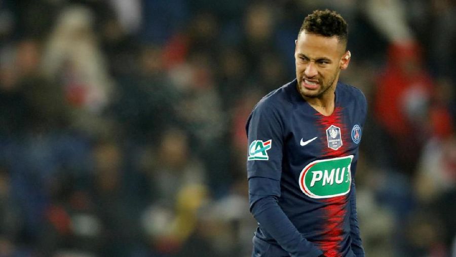 FILE PHOTO: Paris St Germain's Neymar at Parc des Princes, Paris, France - January 23, 2019. REUTERS/Charles Platiau