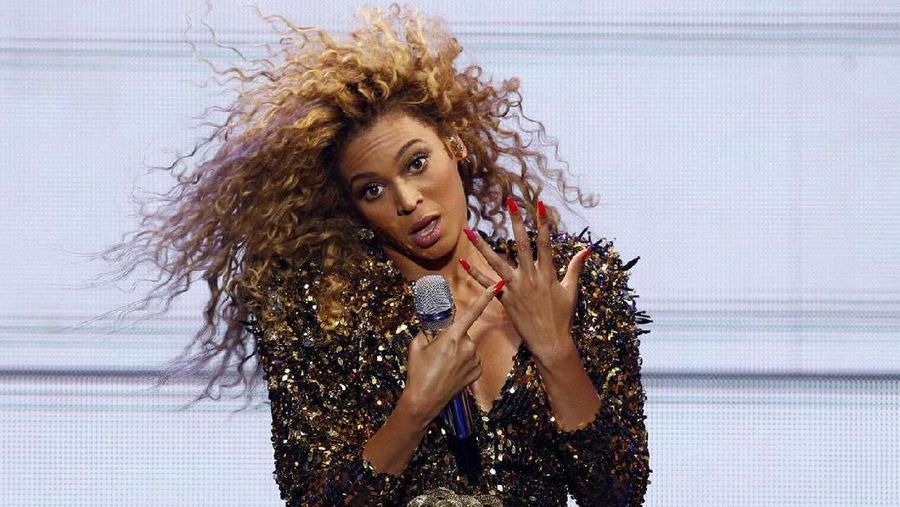 Beyonce performs on the Pyramid stage at the Glastonbury Festival in Somerset, in this file photo taken June 26, 2011. REUTERS/Cathal McNaughton