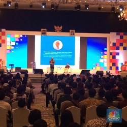Milenial Hingga Ibu-ibu Simak Petuah Investasi Lo Kheng Hong