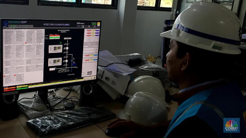 PT PLN (Persero) membangun dua Gardu Induk Tegangan Ekstra Tinggi (GITET) berkapasitas 150kV di Sungai Rumbai