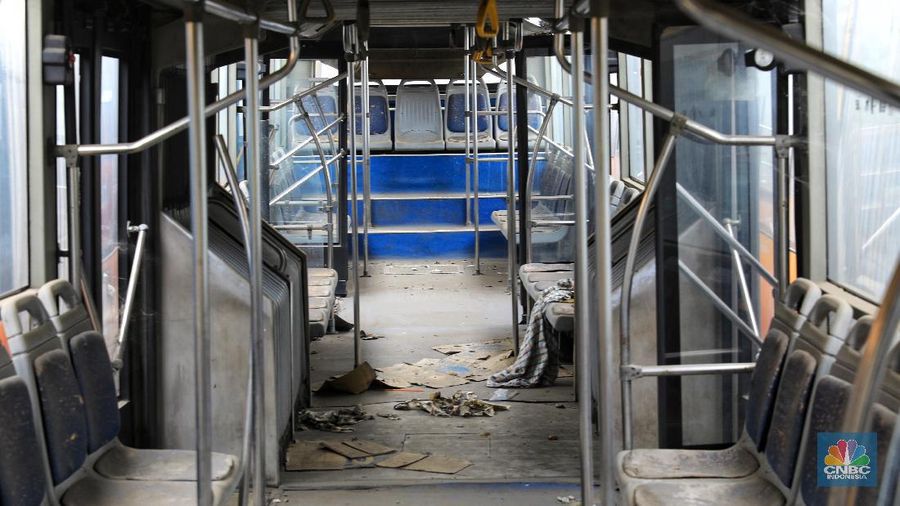 Bus legendaris tersebut merupakan generasi pertama saat Transjakarta pertama kali dijajal, 2014 silam.