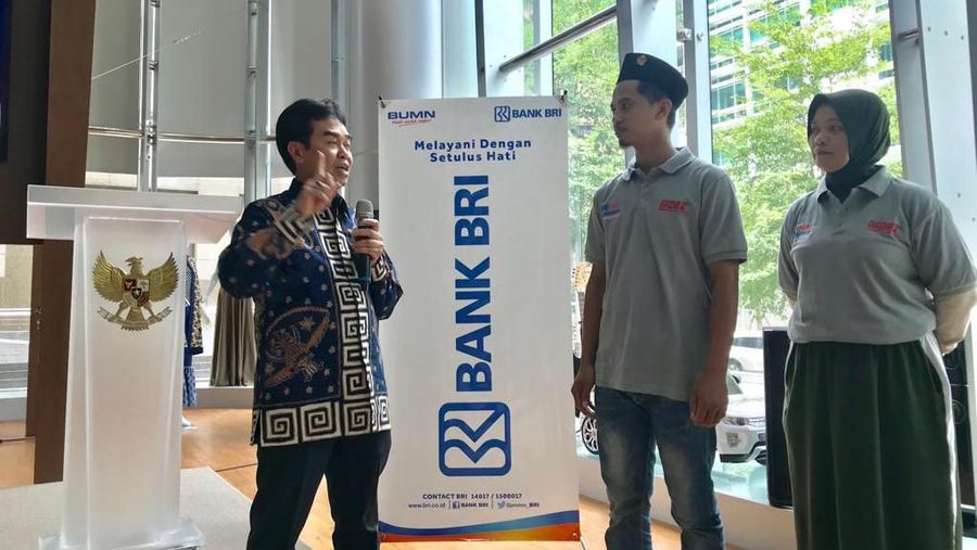 Ratusan PMI Taiwan meramaikan area penyelenggaraan literasi keuangan di Indonesia Exhibition Center, Kantor Dagang dan Ekonomi Indonesia (KDEI).