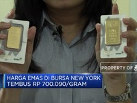 Harga Emas Naik, Rekor Tertinggi Dalam 6 Tahun