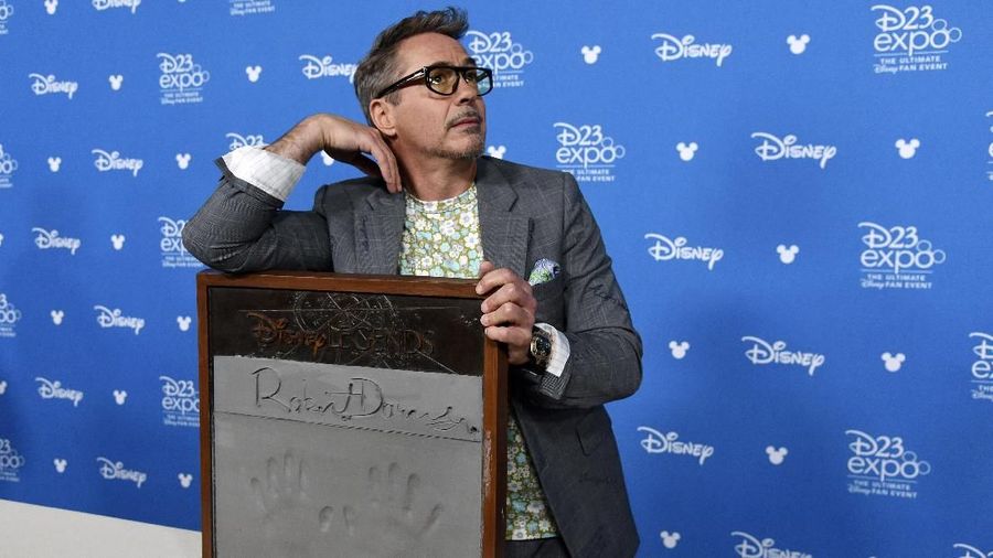 Robert Downey Jr kembali ke layar perak, kali ini berperan sebagai dokter yang bisa bicara dengan hewan. 