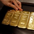 Tak Hanya BSI & Pegadaian, OJK Beri Sinyal Ada Bank Emas Lain di RI