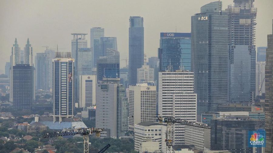 Suasana gedung bertingkat di Jakarta, Selasa (27/8/2019). (CNBC Indonesia/Andrean Kristianto)