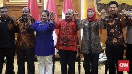 Gubernur Papua soal Penolakan Mahasiswa: yang Penting Aman