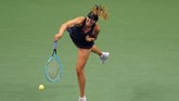 Maria Sharapova memang tercatat menang atas Serena Williams di Prancis Terbuka, namun saat itu kemenangan Sharapova adalah kemenangan WO. (Photo by TIMOTHY A. CLARY / AFP)