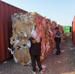 Ribuan Kontainer Sampah Impor Masuk RI dari AS Hingga Jerman