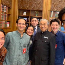 Pernyataan Bos Taksi Malaysia yang Serang RI & Gojek