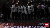 Pawai budaya bertema “Menuju Disabilitas Merdeka” diikuti beragam penyandang disabilitas termasuk penyandang tuna daksa. (CNN Indonesia/Adhi Wicaksono)
