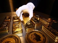 Harga Emas Bisa 'Terbang' ke US$ 1.600/Troy Ons, Percaya?
