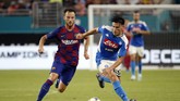 Munculnya nama Ivan Rakitic dalam paket barter Barcelona ke PSG sempat menimbulkan kejutan. Saat ini, rumor tersebut tak lagi terdengar. (Photo by RHONA WISE / AFP)