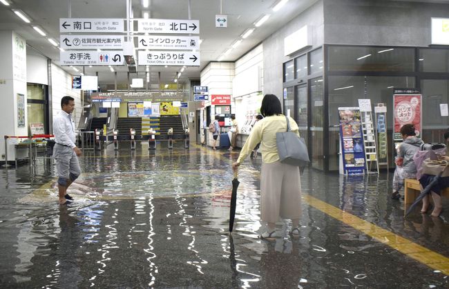 Waspada Banjir dan Longsor Jepang Evakuasi 240 Ribu Warga