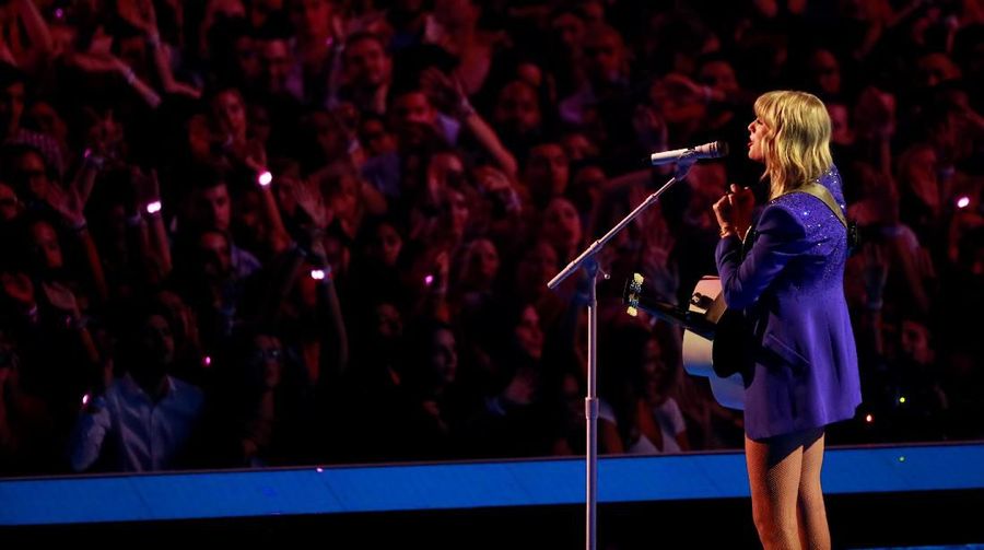 2019 MTV Video Music Awards - Show - Prudential Center, Newark, New Jersey, U.S., August 26, 2019 - Taylor Swift. REUTERS/Lucas Jackson