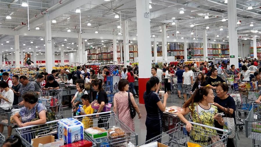 Perusahaat Ritel Terbesar Amerika Costco buka Perdana di Shanghai. REUTERS/Aly Song