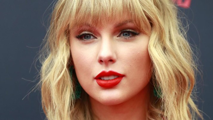 Taylor Swift. REUTERS/Caitlin Ochs 2019 MTV Video Music Awards - Arrivals - Prudential Center, Newark, New Jersey, U.S., August 26, 2019 - Taylor Swift. REUTERS/Caitlin Ochs