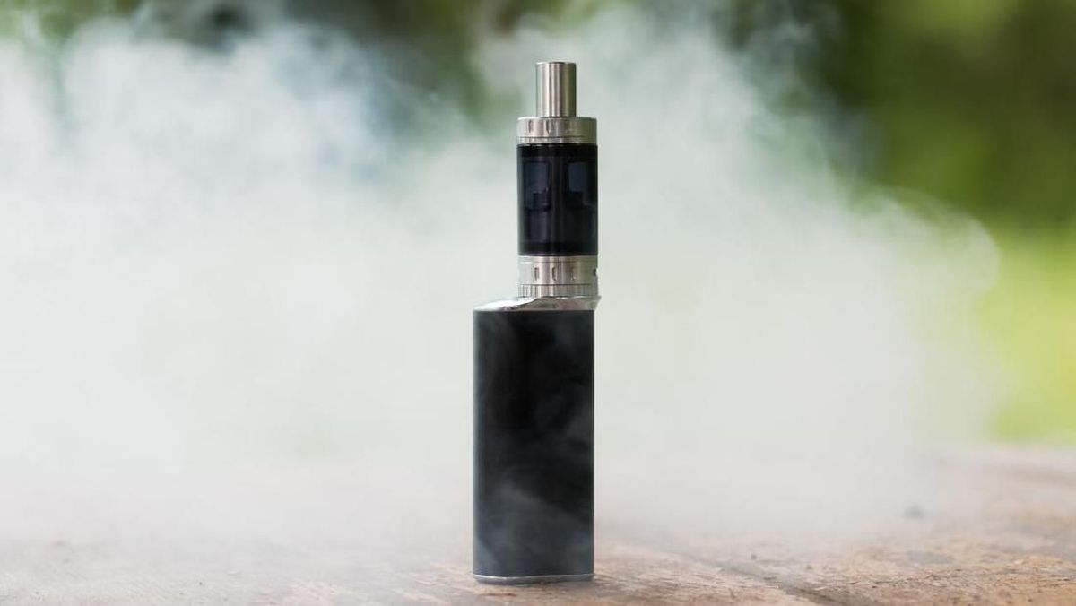 Ilustrasi berita Nasional: Kipli Pemasok Vape Narkoba di PIK 2 Ditangkap, Barbuk Dibeli di Kampung Ambon