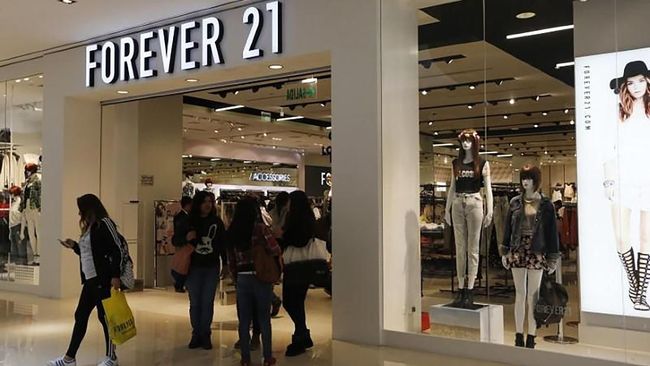 Pailit, Forever 21 Bakal Tutup 350 Toko di Seluruh Negara