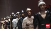 The Amish dikenal sebagai orang-orang yang hidup sederhana dengan pakaian serba polos dan menolak teknologi modern.(CNN Indonesia/Bisma Septalisma)
